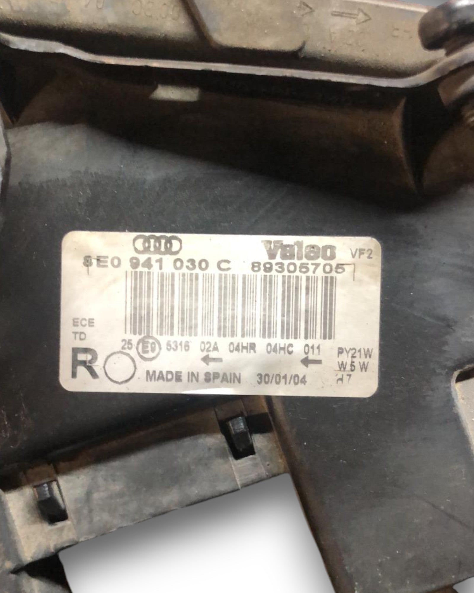 Faro / Fanale Alogeno Anteriore Destro Audi A4 B6 (200 > 2008) cod:89305705 - F&P CRASH SRLS - Ricambi Usati