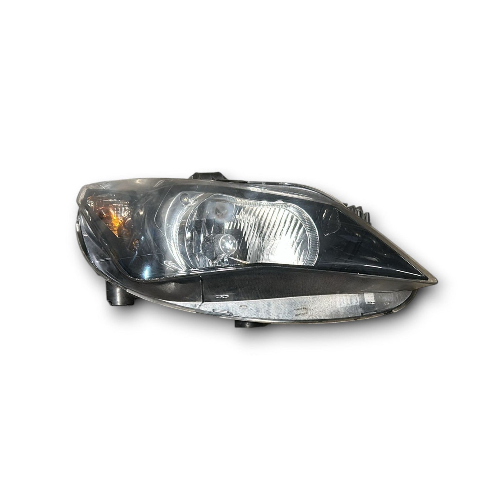 Faro / Fanale Alogeno Anteriore Destro Seat Ibiza (2008 > 2017) cod:6J1941022E - F&P CRASH SRLS - Ricambi Usati