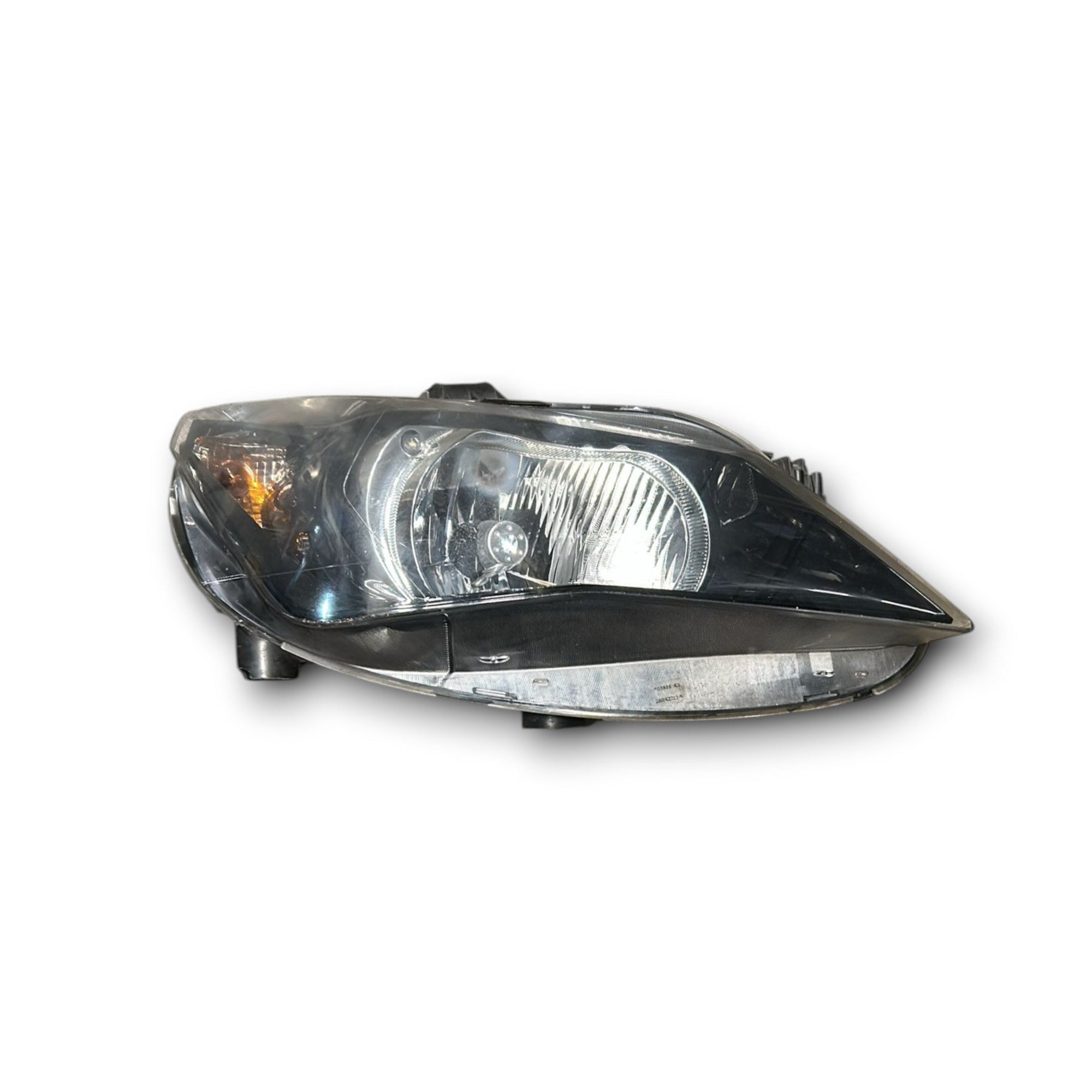Faro / Fanale Alogeno Anteriore Destro Seat Ibiza (2008 > 2017) cod:6J1941022E - F&P CRASH SRLS - Ricambi Usati