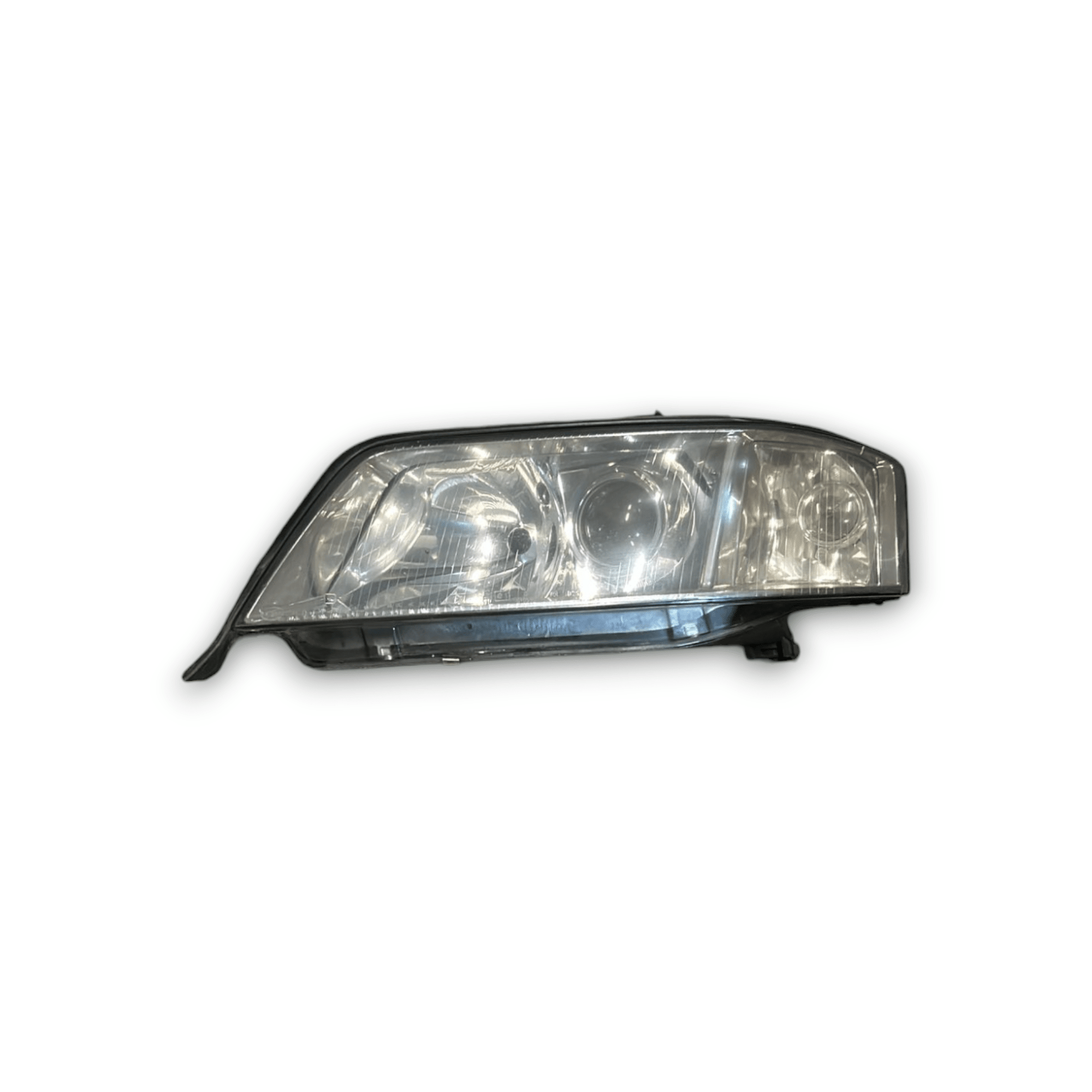 Faro / Fanale Alogeno Anteriore Sinistro Audi A6 C6 (2004 > 2011) cod:148473 - 00 - F&P CRASH SRLS - Ricambi Usati