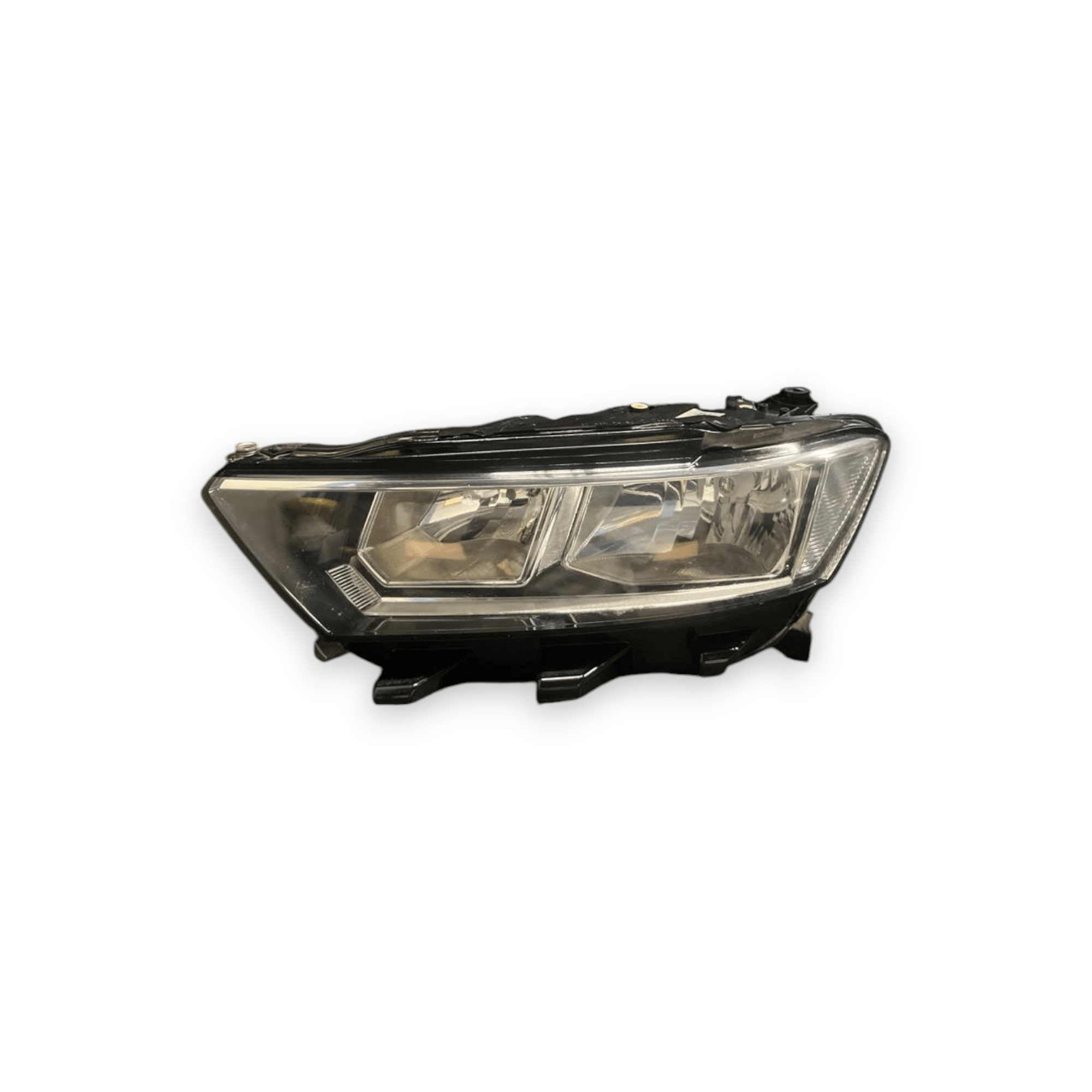 Faro / Fanale Alogeno anteriore sinistro (sx) Volkswagen T - Roc (2017>) cod: 2GA941005B - F&P CRASH SRLS - Ricambi Usati