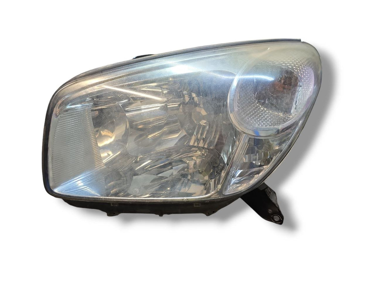 Faro / Fanale Anteriore Alogeno Sinistra Toyota RAV 4 ( 2000 - 2006 ) - F&amp;P CRASH SRLS - Ricambi Usati
