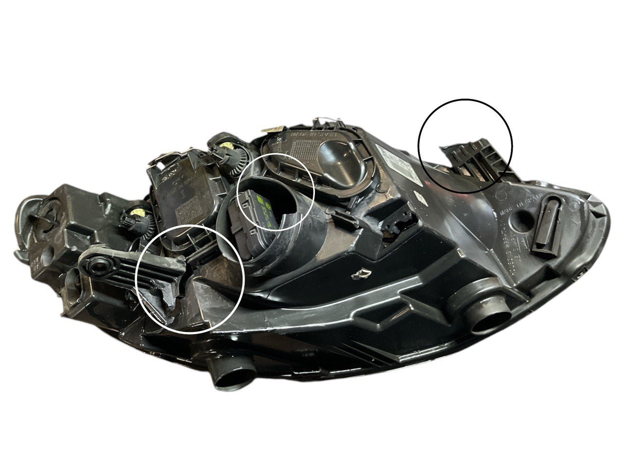 Faro / Fanale anteriore destro alogeno Seat Ibiza IV (2008 - 2017) cod.6J1941005D - F&P CRASH SRLS - Ricambi Usati