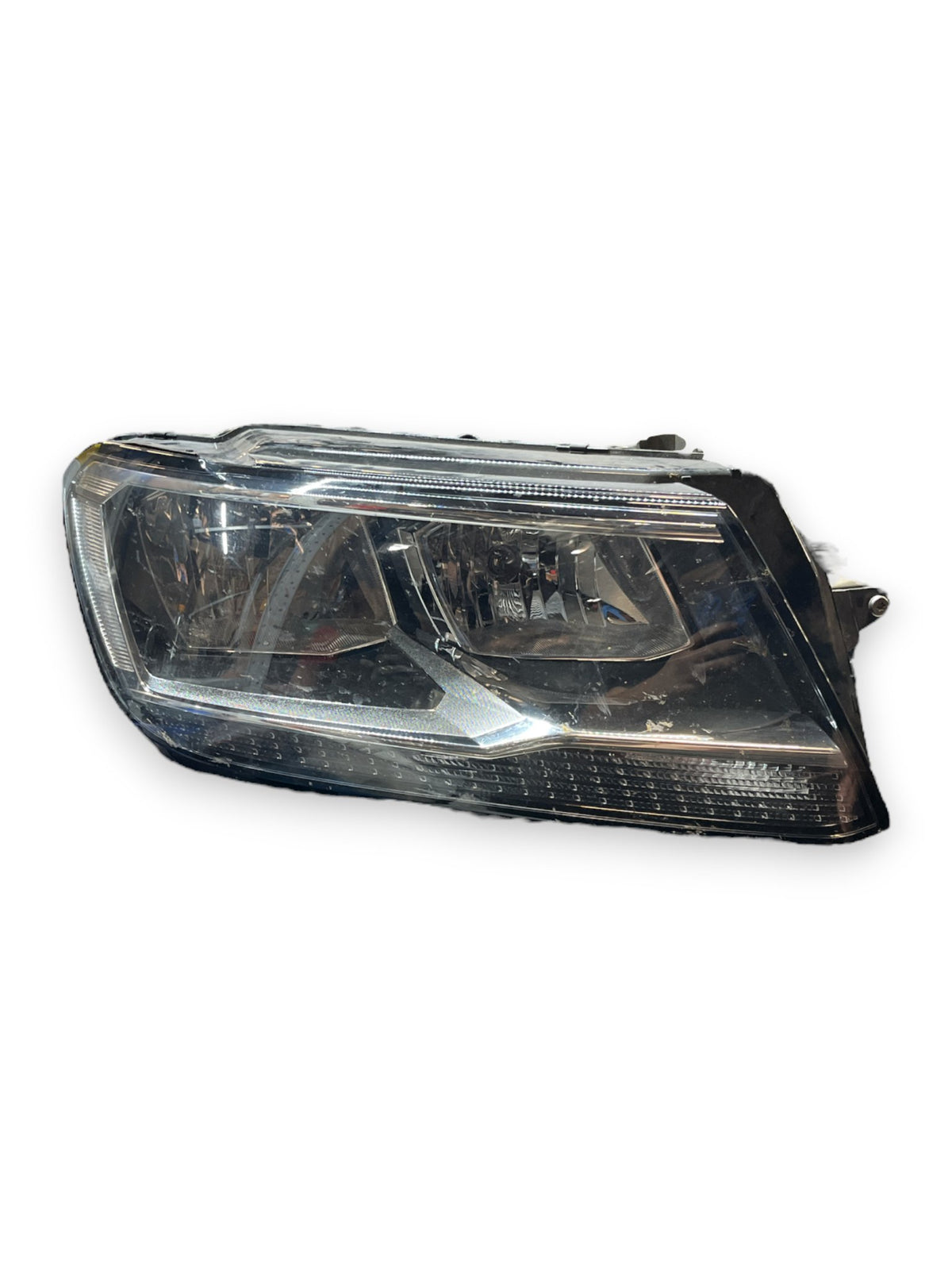 Faro / Fanale Anteriore Destro Alogeno Volkswagen Tiguan ( 2018 ) COD:5NB941006B - F&amp;P CRASH SRLS - Ricambi Usati