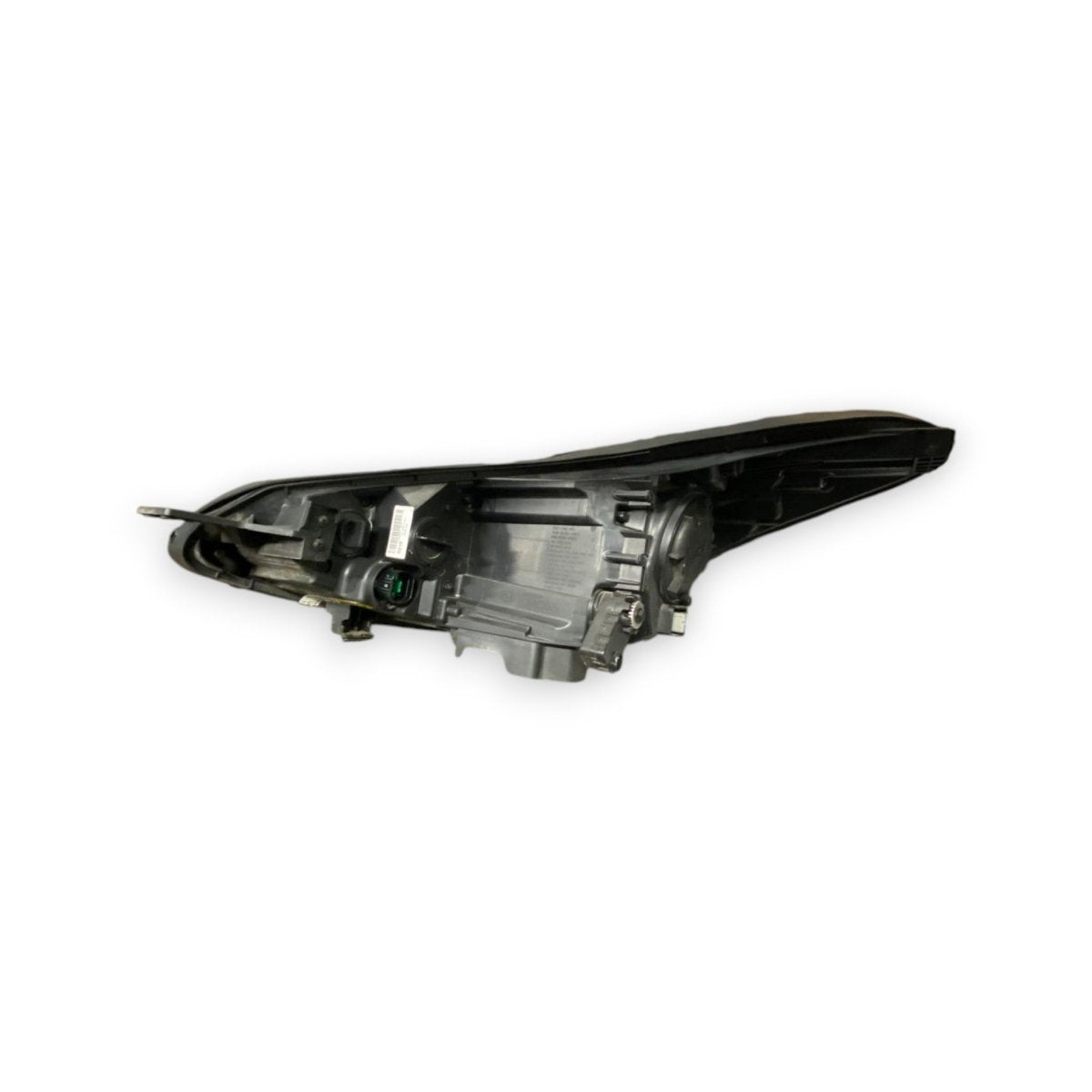 Halogen daytime LED right front headlight (dx) for Kia Sportage QL (2016 - 2021) Code: F1921 - 04710 - F&P CRASH SRLS - Used Parts