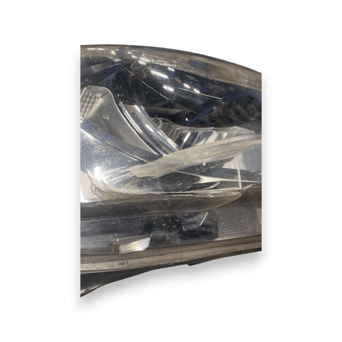 Faro / fanale anteriore destro (dx) renault trafic III cod:260105469r (2014 - ) - F&P CRASH SRLS - Ricambi Usati