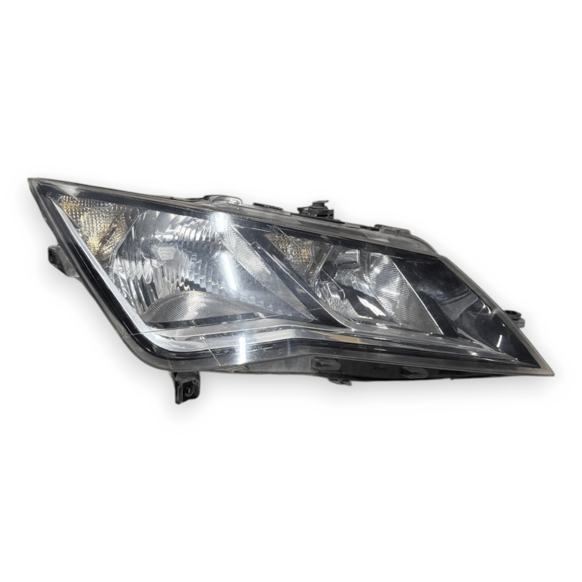 Faro / fanale anteriore destro (dx) SEAT León III cod.5F1941006B (2012 - 2019) - F&amp;P CRASH SRL - Ricambi Usati