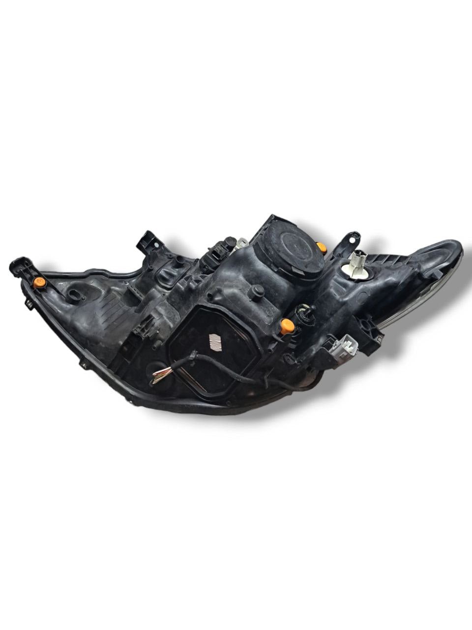 Faro fanale anteriore destro LED Toyota Auris (2018) COD:89909424 - F&P CRASH SRLS - Ricambi Usati