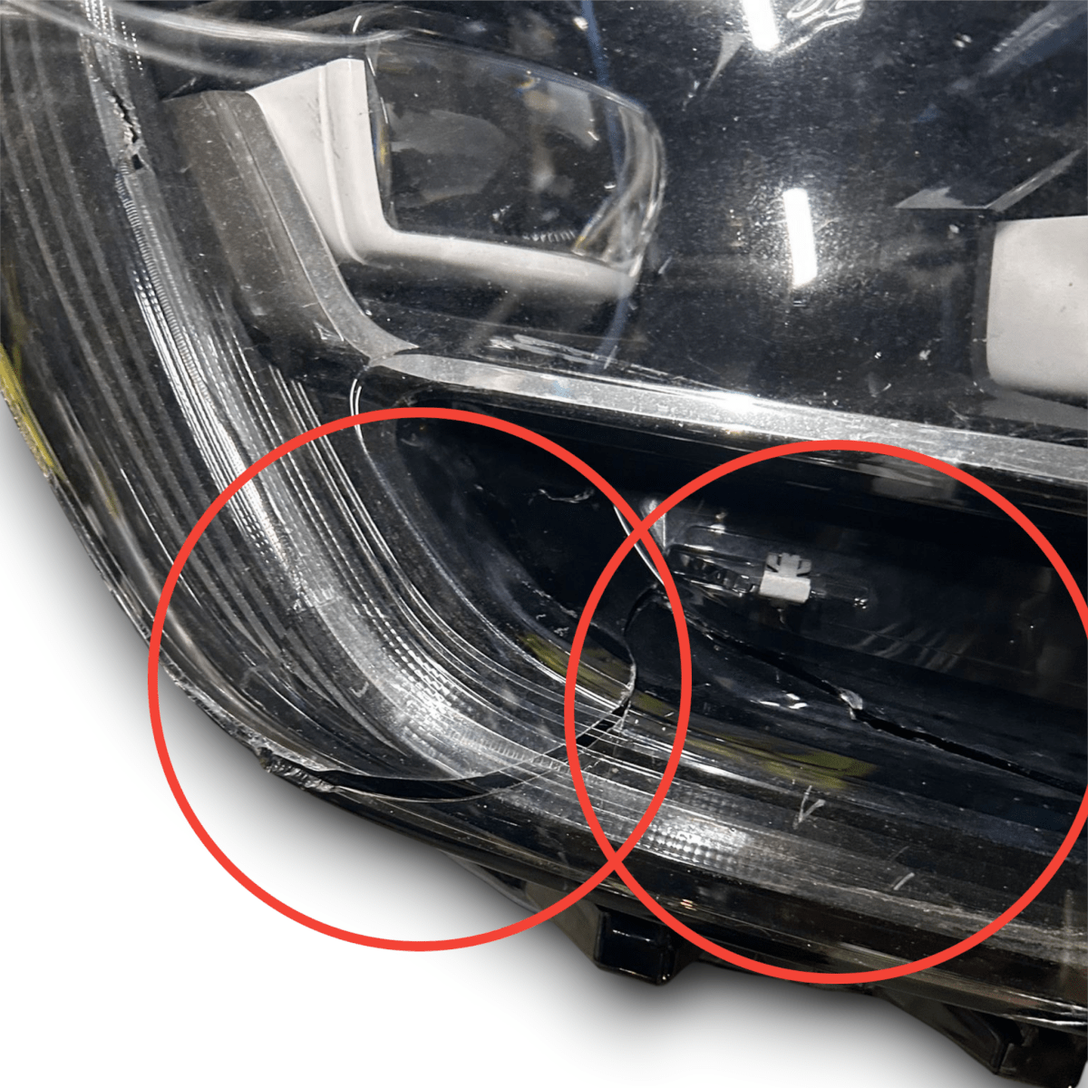 Right front headlight / lamp Renault Megane IV code: 260104596R (2015 >) - F&P CRASH SRL - Used Parts