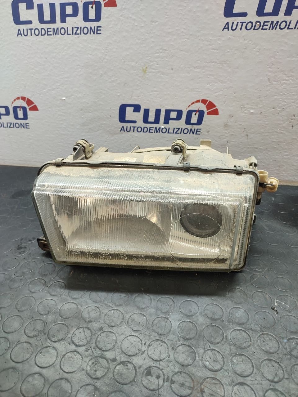 Faro / Fanale anteriore sinistro Alfa Romeo 155 - F&P CRASH SRLS - Ricambi Usati