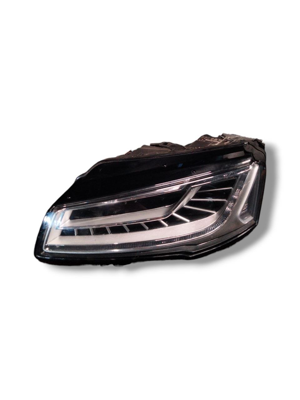 Faro / Fanale anteriore sinistro Matrix LED audi A8 4h(2011 - 2018)cod.4H0941783 - F&P CRASH SRLS - Ricambi Usati