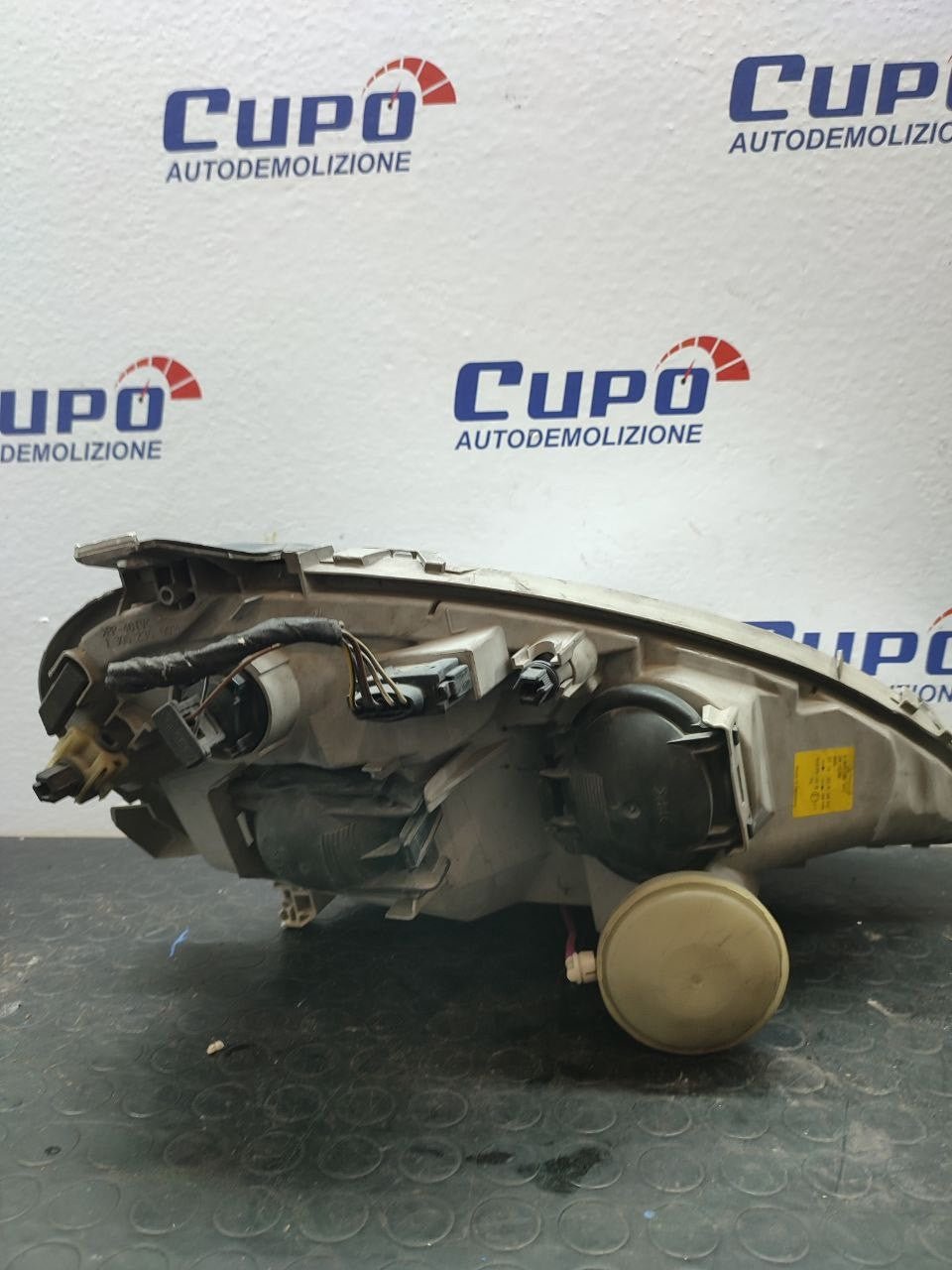 Faro / Fanale anteriore sinistro MERCEDES-BENZ CLASSE A W168 cod: 0301192201 - F&P CRASH SRLS - Ricambi Usati
