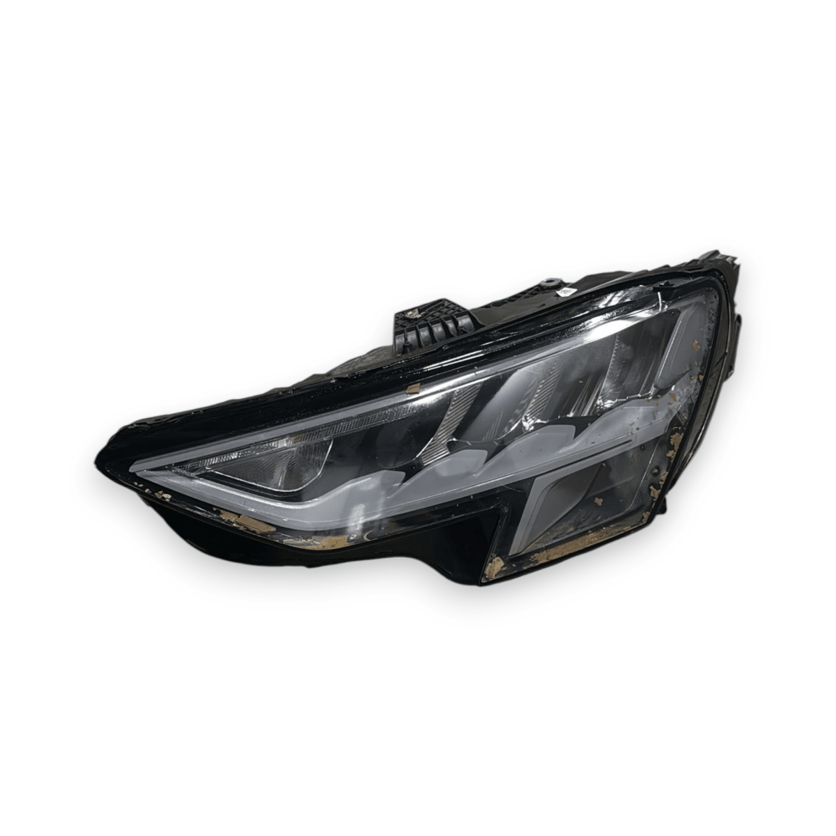 Faro / fanale anteriore sinistro (sx) audi a3 8y cod:8y0941011 / 90193975 (2020 - ) - F&amp;P CRASH SRL - Ricambi Usati