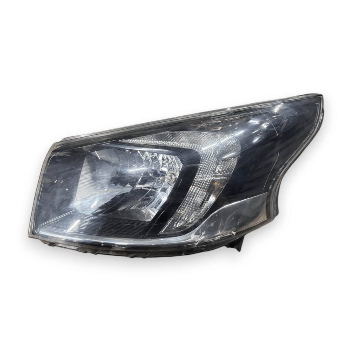 Faro / fanale anteriore sinistro (sx) Opel Vivaro B cod.93461914 (2014 - 2019) - F&P CRASH SRL - Ricambi Usati