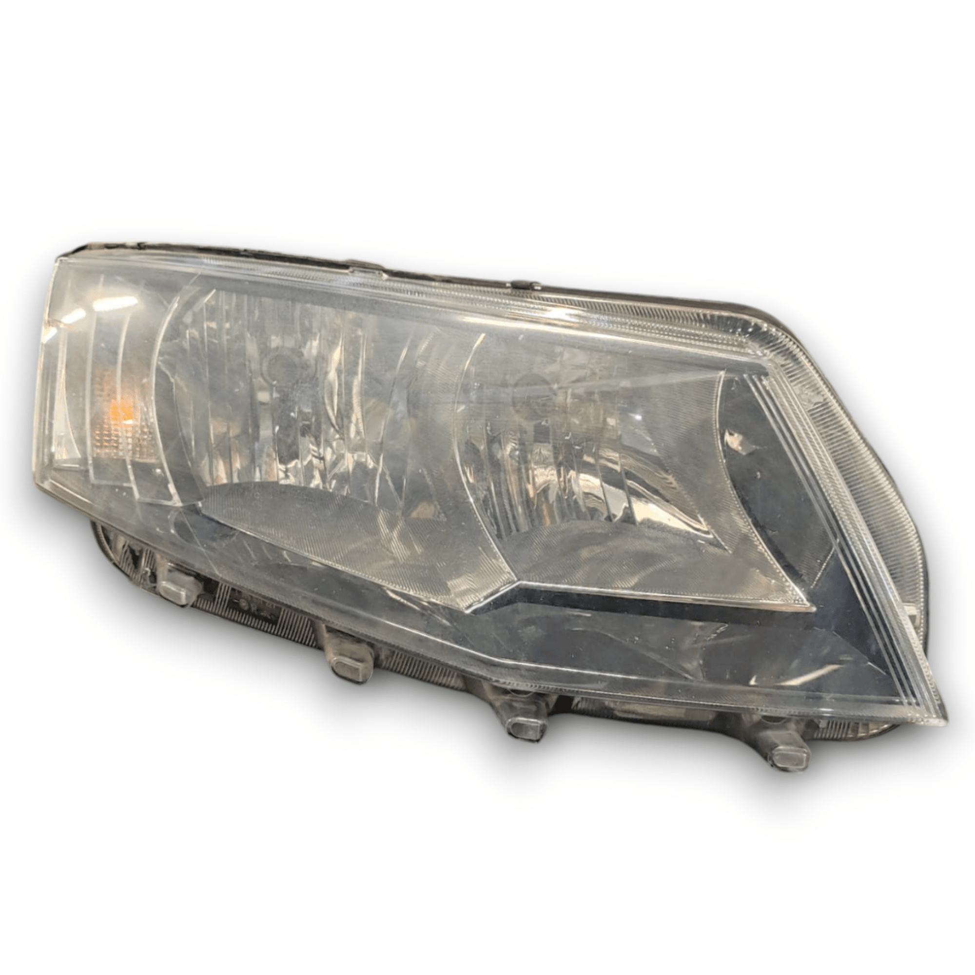 Faro / Fanale Destro Skoda Octavia III Serie COD: 030127220200 (2013 - 2019) - F&P CRASH SRLS - Ricambi Usati