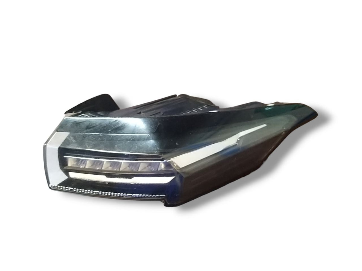 Faro / Fanale Posteriore destro dx Peugeot 308 ( 2021 &gt; ) Cod : 9835299280-GS23 - F&amp;P CRASH SRLS - Ricambi Usati