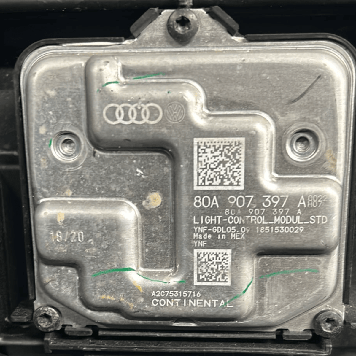 Headlight / Xenon Front Lamp Right Audi Q5 cod:80A941006 (2021 >) - F&P CRASH SRLS - Used Parts