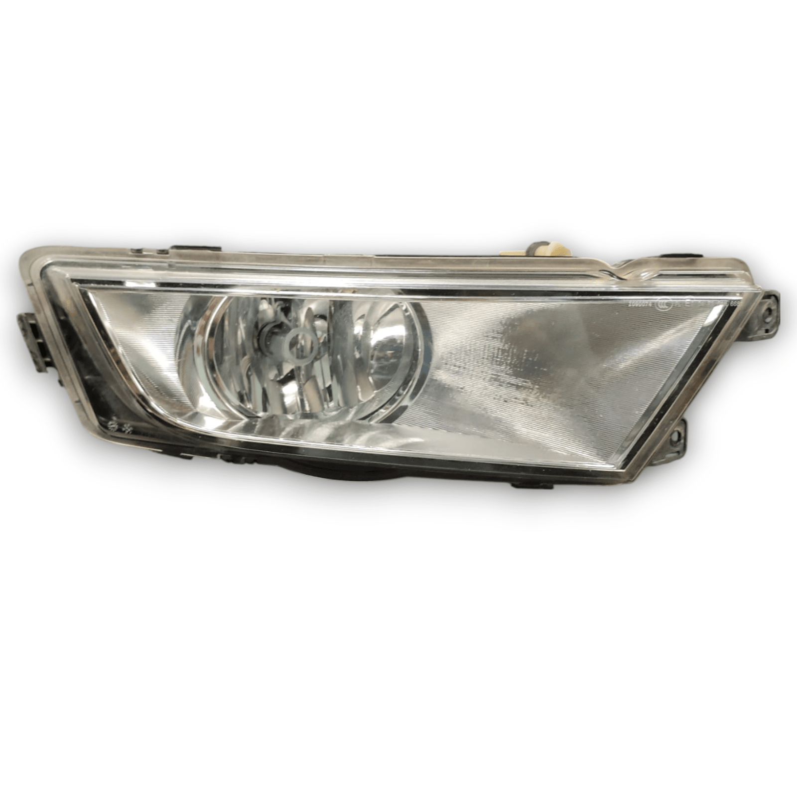 Faro / Fanalino Fendinebbia Destro Skoda Octavia III Serie COD: 5EO941700D (2013 - 2019) - F&P CRASH SRLS - Ricambi Usati