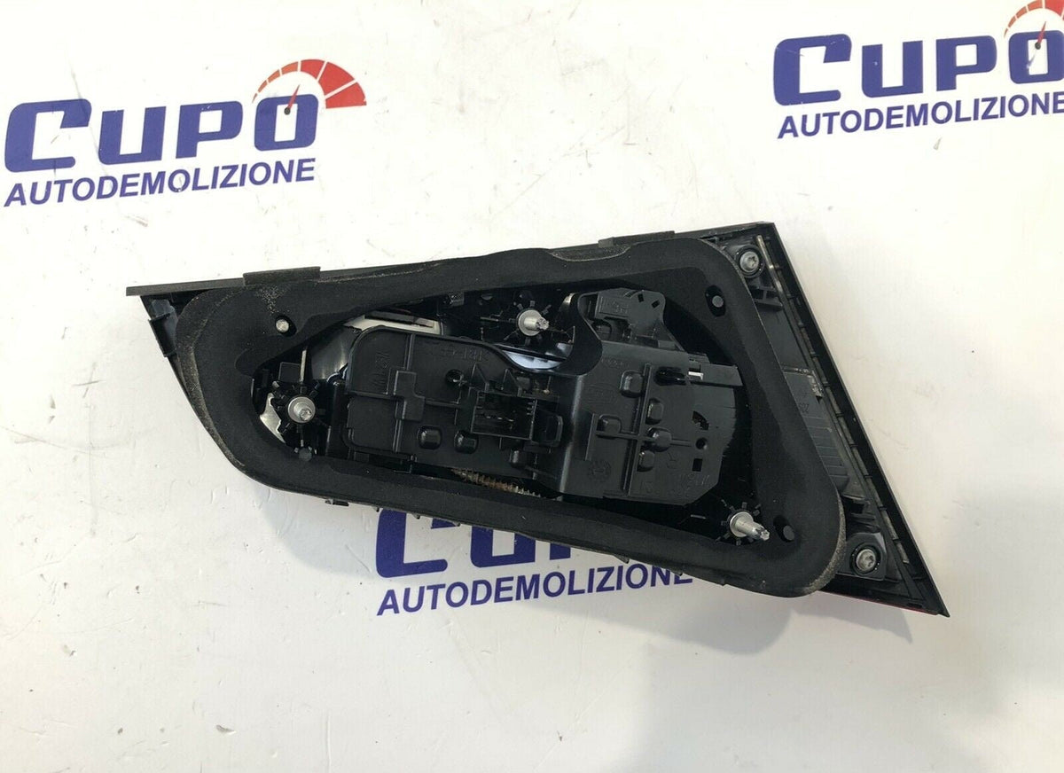 Rear Interior Right Stop Light Audi A3 8V4945076 - F&P CRASH SRLS - Used Parts