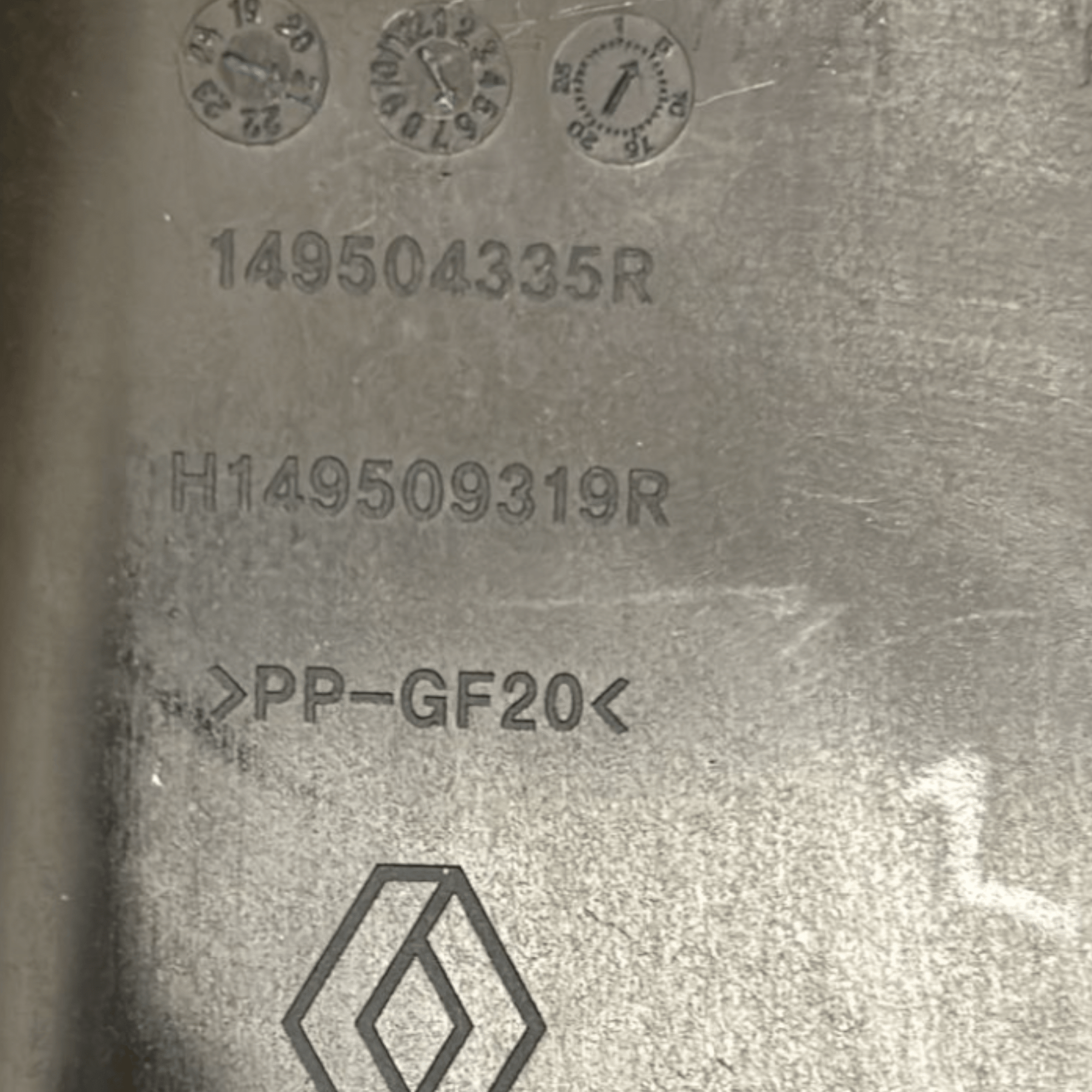 Filtro Ai Carboni Attivi Dacia Sandero 0.9 Benzina cod:149504335R (2021 > 2020) - F&P CRASH SRLS - Ricambi Usati