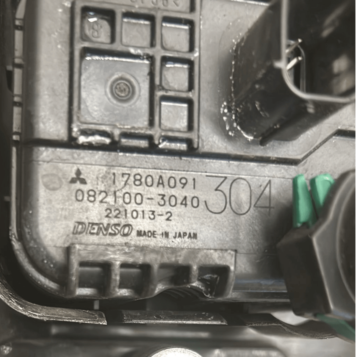 Mitsubishi Eclipse Cross 2.4 Gasoline Activated Carbon Filter code:082100 - 3040 (2017 >) - F&P CRASH SRLS - Used Parts