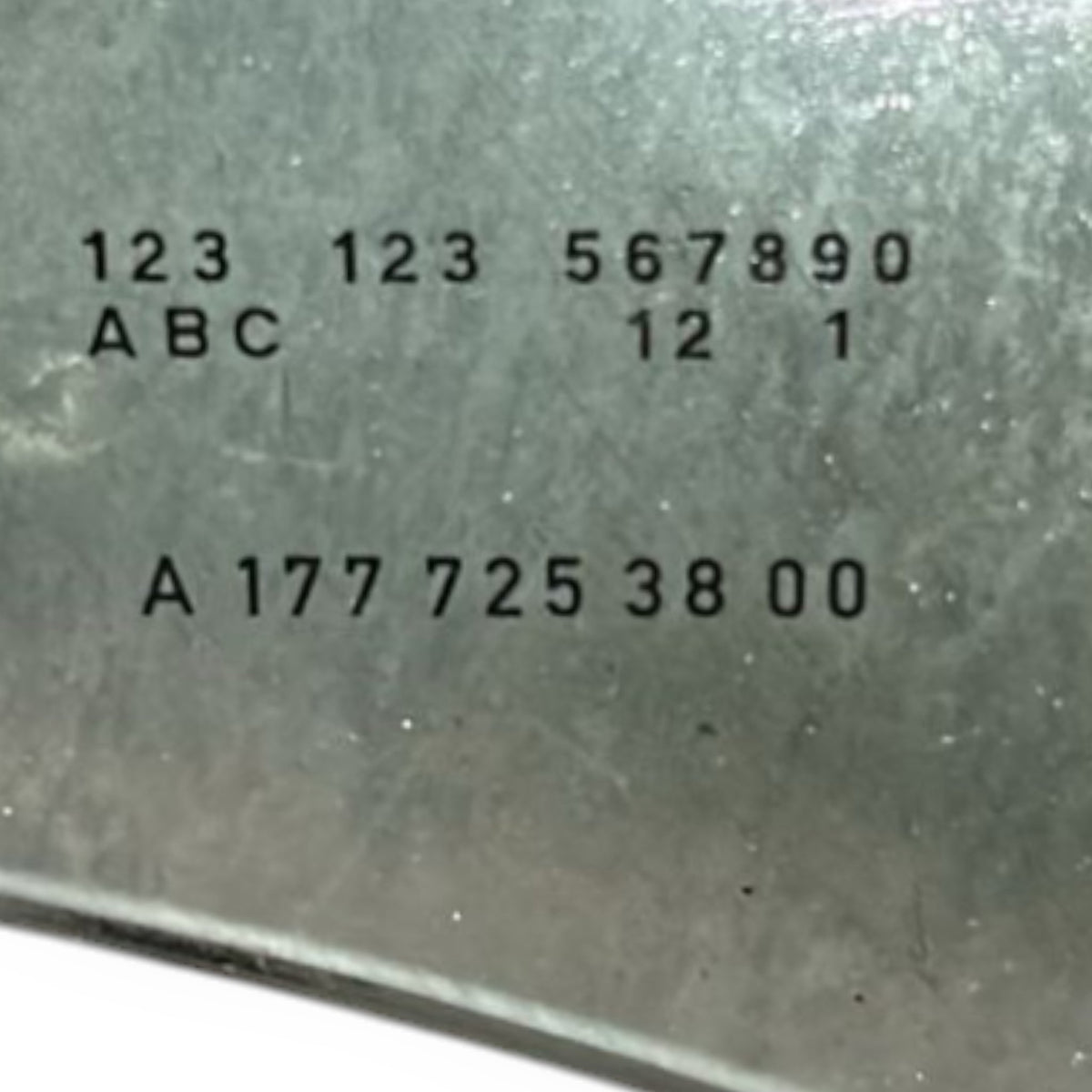 Window / Front Right Glass Mercedes Benz A-Class (W177) code A1777253800 (2018 > ) - F&P CRASH SRLS - Used Parts