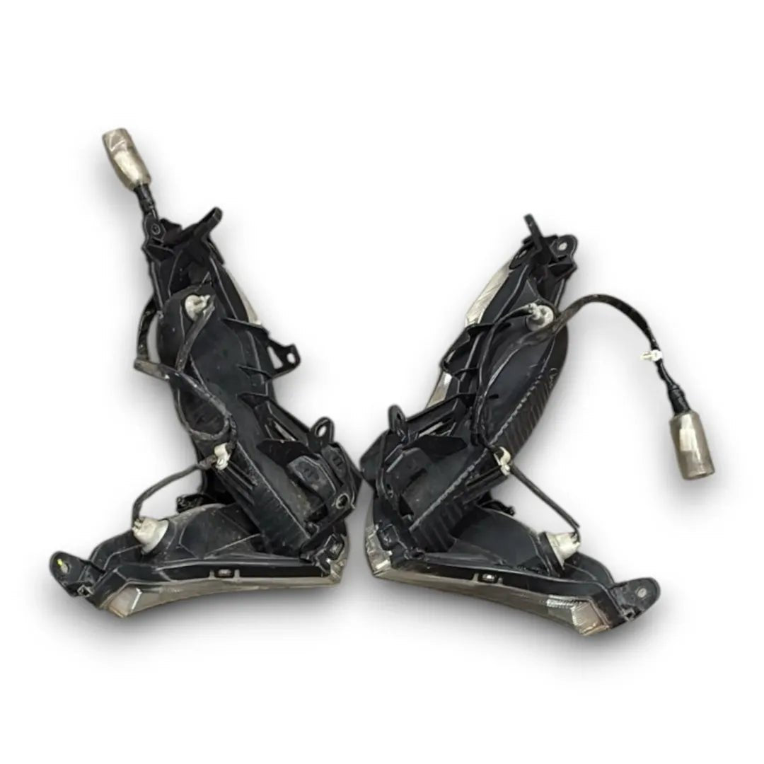 Freccia anteriore Honda SH 150i ABS Start&Stop 2013–2016 - F&P CRASH SRL - Ricambi Usati