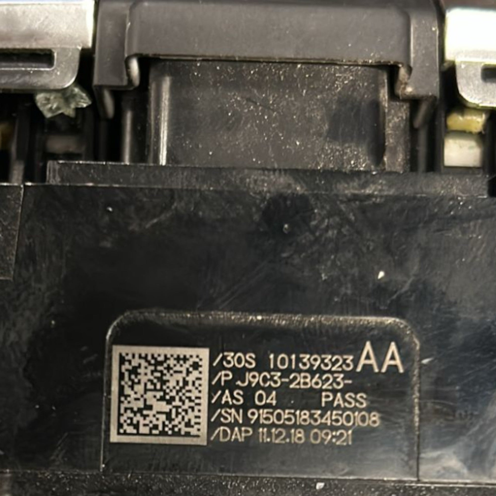 Freno Di Stazionamento Elettronico Jaguar XE cod:J9C3 - 2B623 - AA (2015 > 2024) - F&P CRASH SRLS - Ricambi Usati
