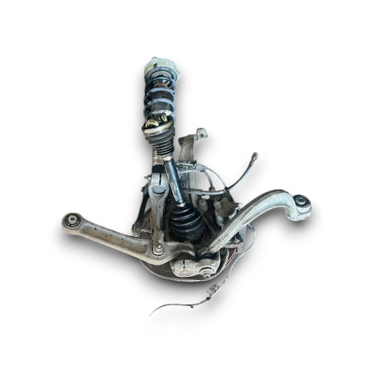 Fusello / mozzo anteriore destro Audi A4 (B9) 2.0 diesel (2015 > 2019) - F&P CRASH SRLS - Ricambi Usati