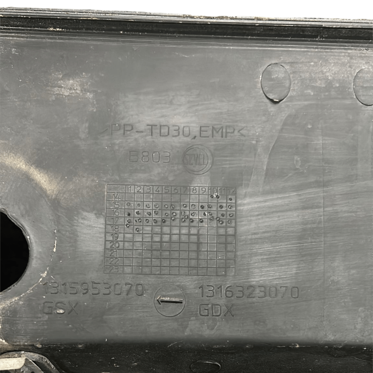 Gocciolatoio citroen jumper cod:1315953070 (2014 >) - F&P CRASH SRL - Ricambi Usati