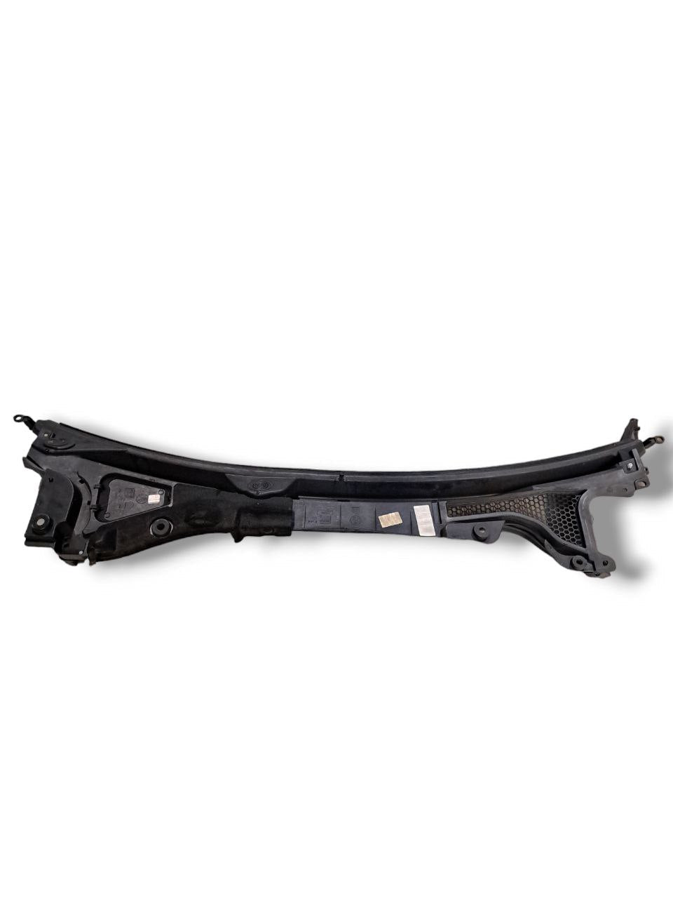 Drip Tray Windshield Alfa Romeo Stelvio (2018) COD:156108447 - F&P CRASH SRLS - Used Spare Parts