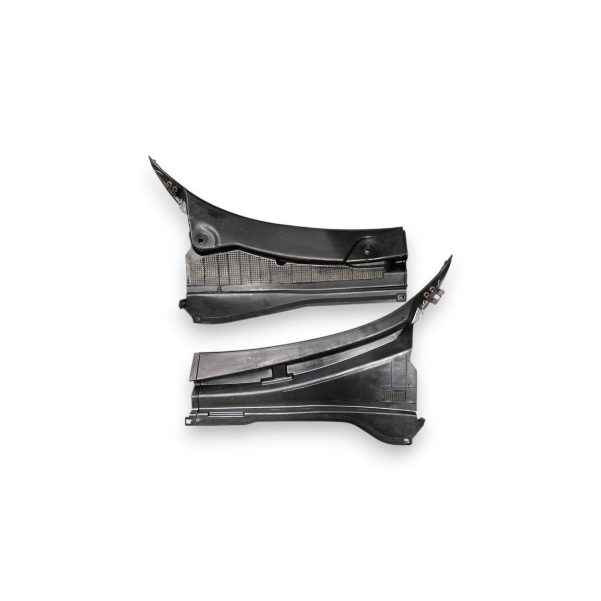 Windshield drip tray alfa romeo tonale Code: 156158733 / 156158732 (2022 - ) - F&P CRASH SRLS - Used Parts