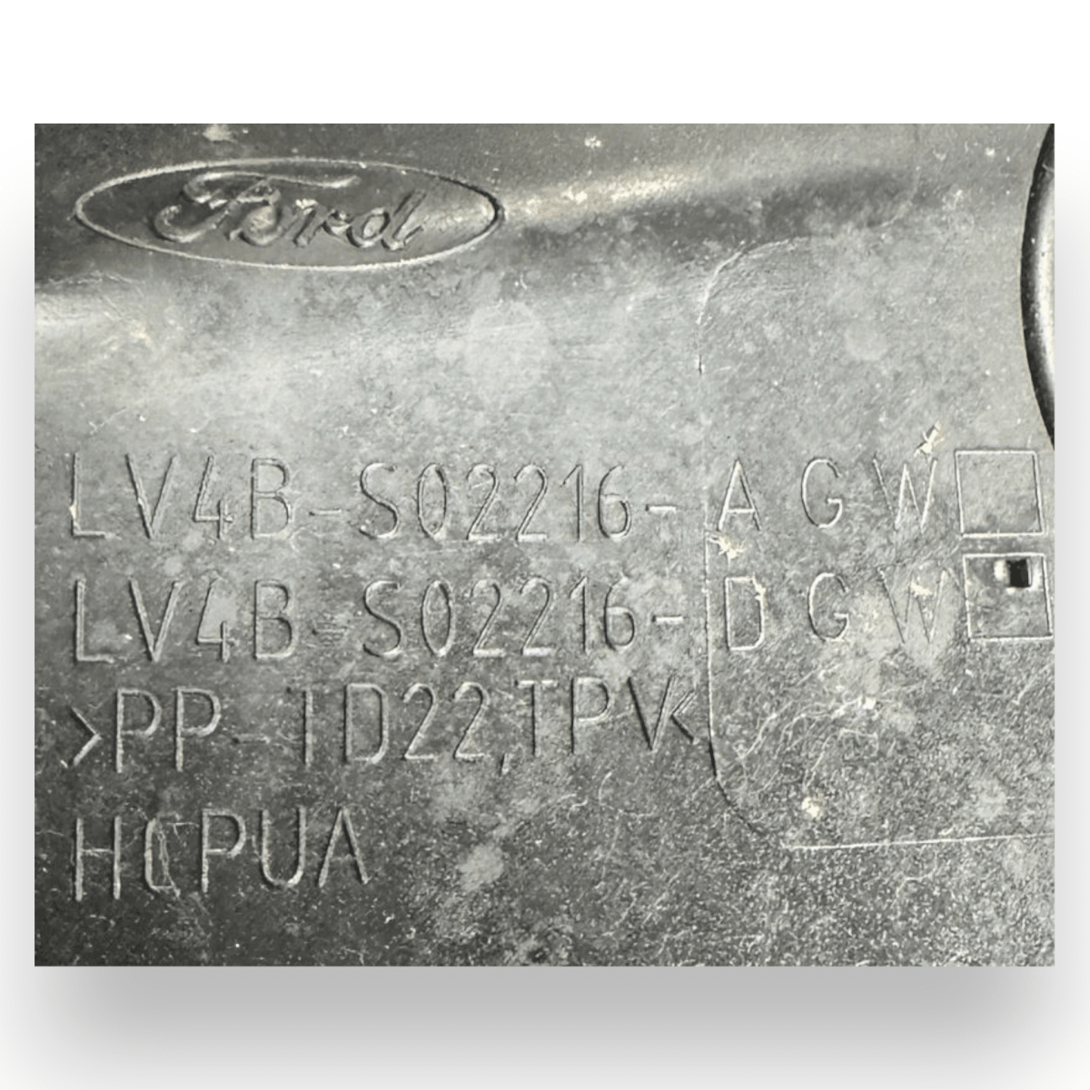 Gocciolatoio parabrezza Ford Kuga III cod.LV4B - S02216 - A (2020 - ) - F&P CRASH SRL - Ricambi Usati