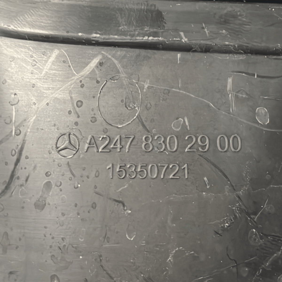 Gocciolatoio Parabrezza Mercedes - Benz GLB X247 (2019 - >) cod.A2478302900 - F&P CRASH SRLS - Ricambi Usati