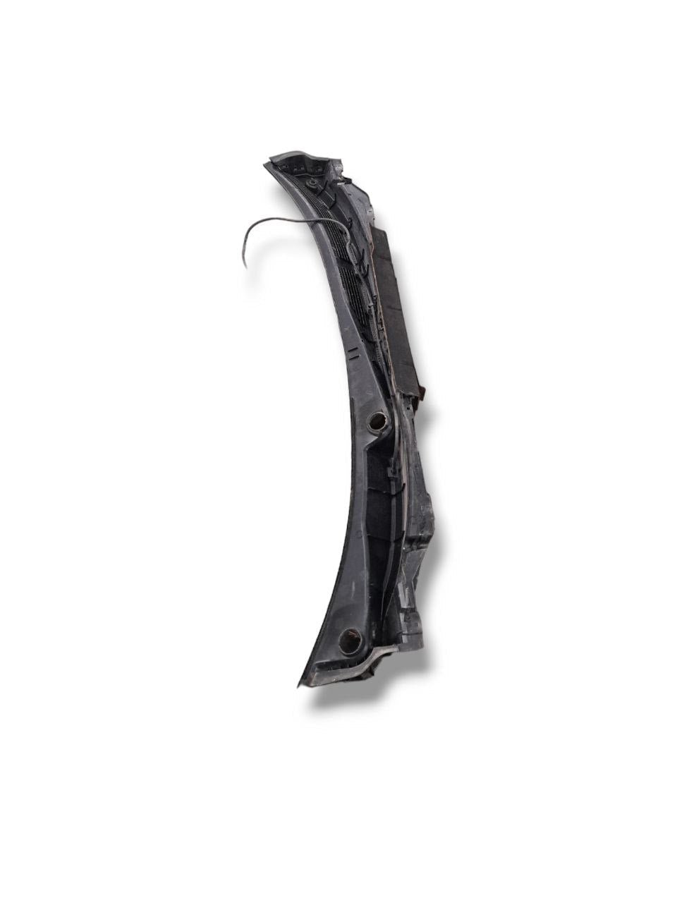 Windscreen drip tray Nissan X - trail T32 (2014 - 2020) COD:668624cc0A - F&P CRASH SRLS - Used Parts