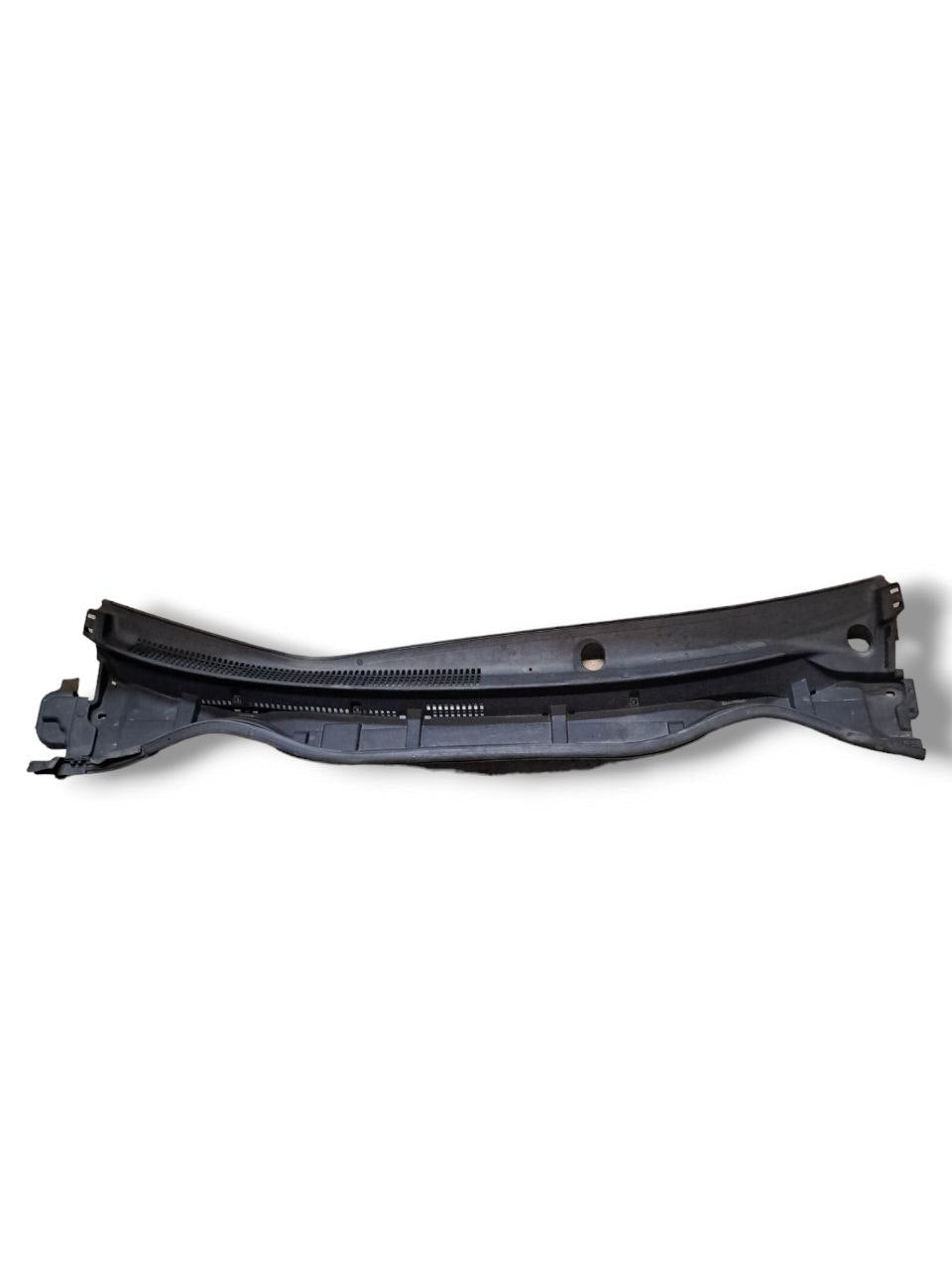 Gocciolatoio Parabrezza Toyota Auris (2018) COD:55781-02350 - F&P CRASH SRLS - Ricambi Usati