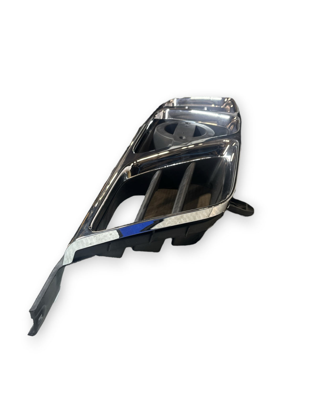 Black Chrome Front Grille Nissan X-Trail (2001 - 2004) code: 62310-8H70A - F&P CRASH SRLS - Used Parts