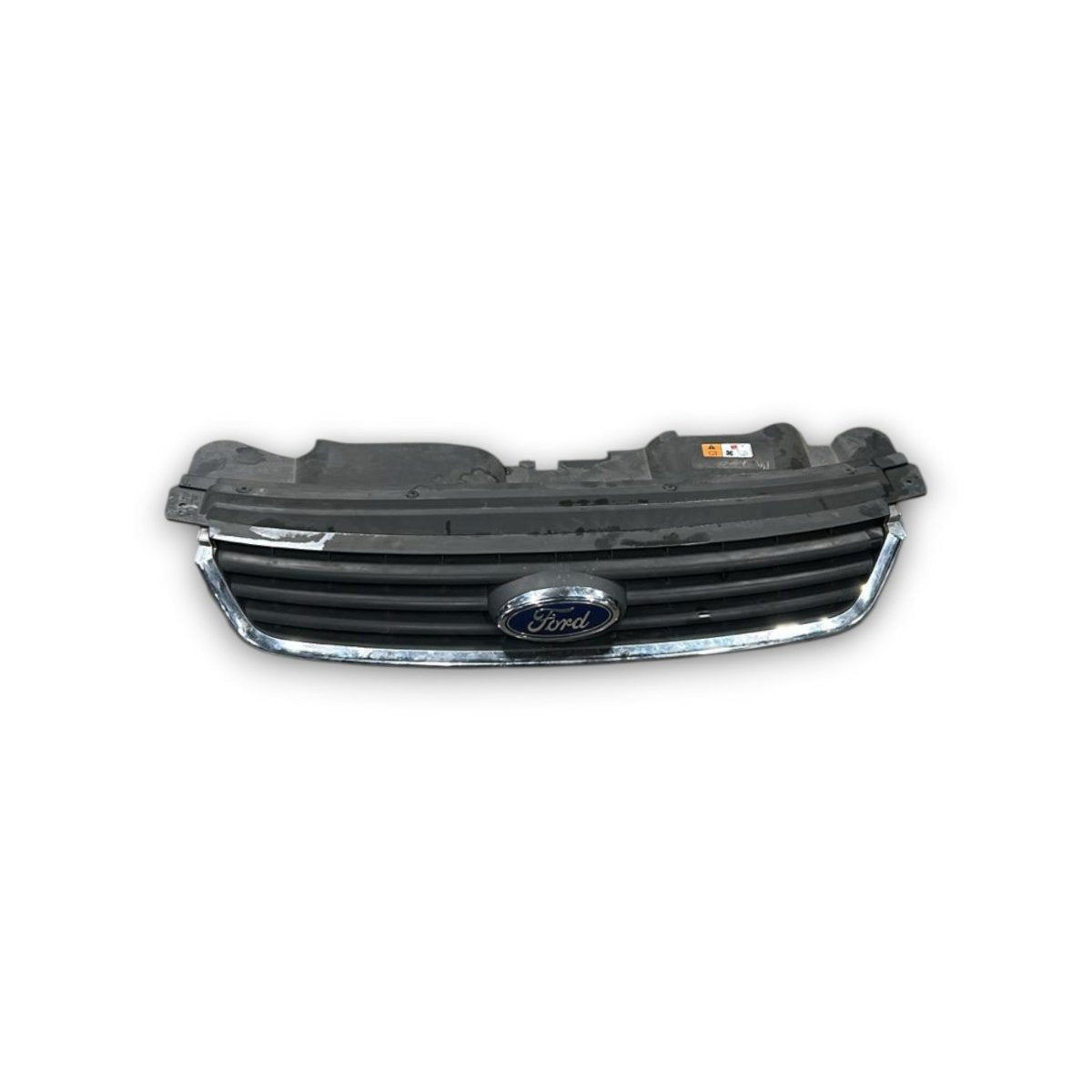 Griglia anteriore Ford Kuga 8v41 - r7081 - a (2008 > 2012) - F&amp;P CRASH SRL - Ricambi Usati