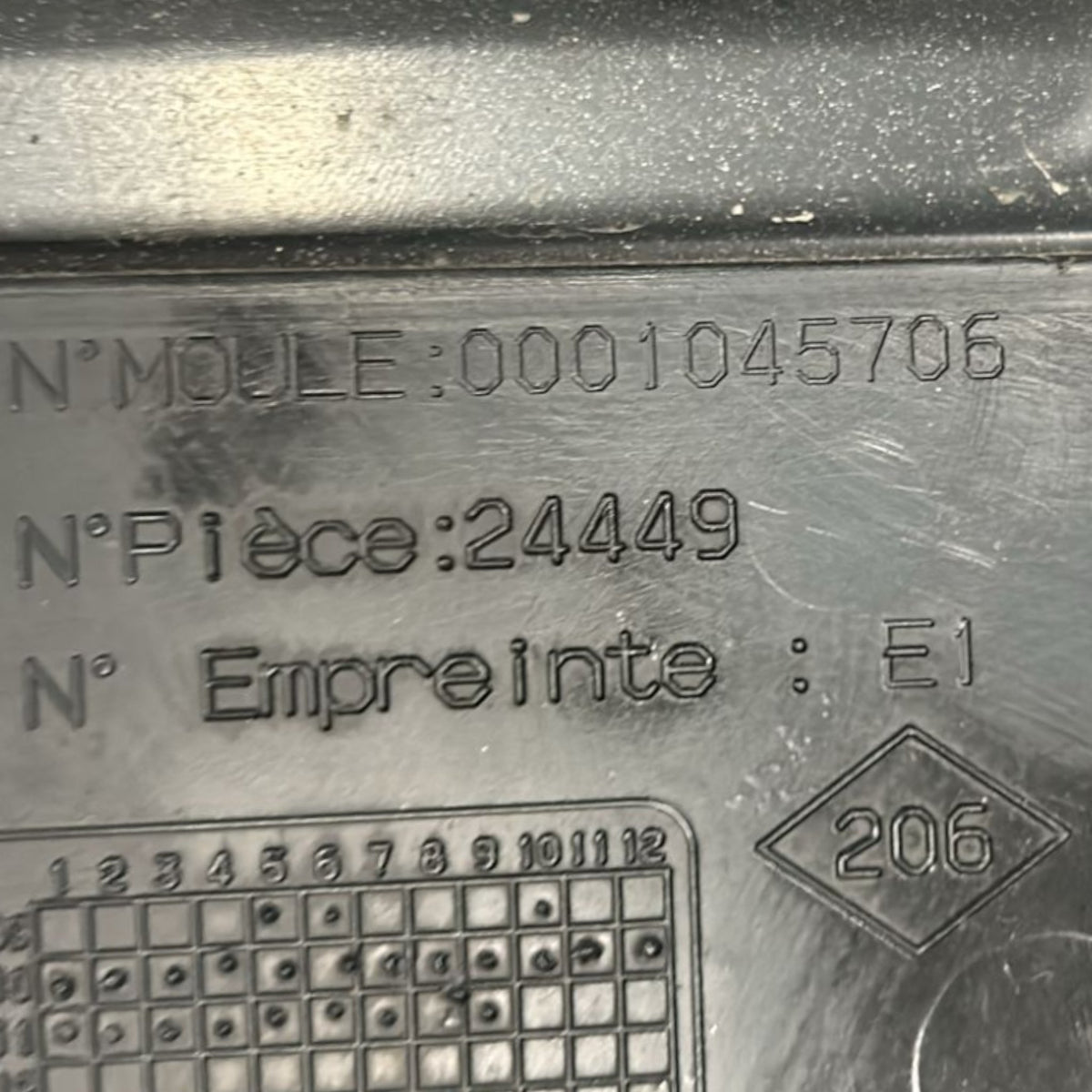Griglia Anteriore Renault Master III (2010 > 2014) cod:0001045706 - F&P CRASH SRLS - Ricambi Usati