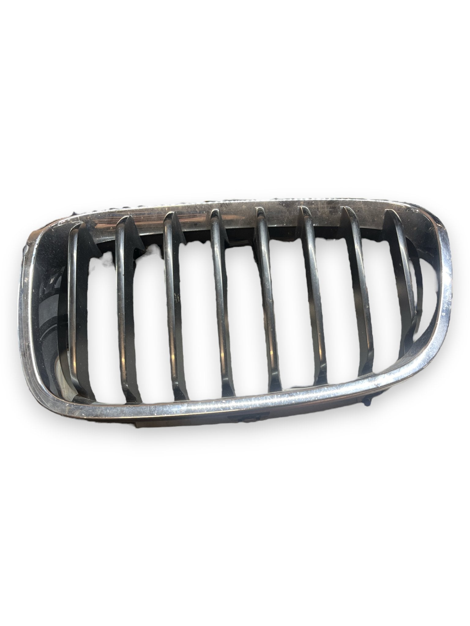 Front Bumper Grille BMW Series 1 (F20 - 2011) code: 7239021 - F&P CRASH SRLS - Used Spare Parts
