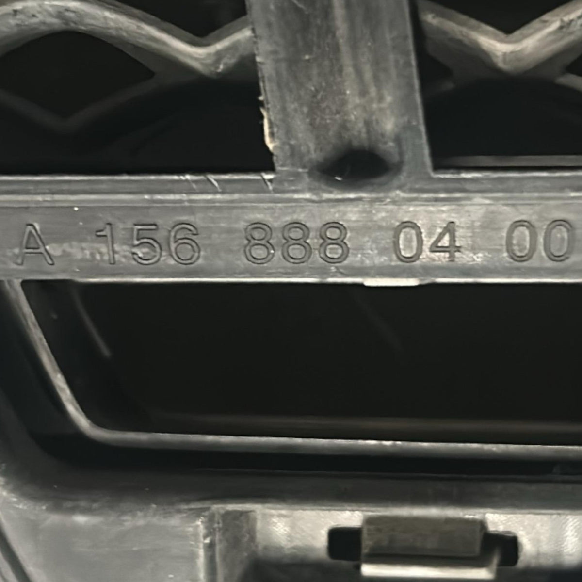 Griglia Paraurti Anteriore Mercedes Benz GLA (URBAN) (X156) cod.A1568880400 (2013 > 2019) cod.A0008880060 - F&P CRASH SRLS - Ricambi Usati