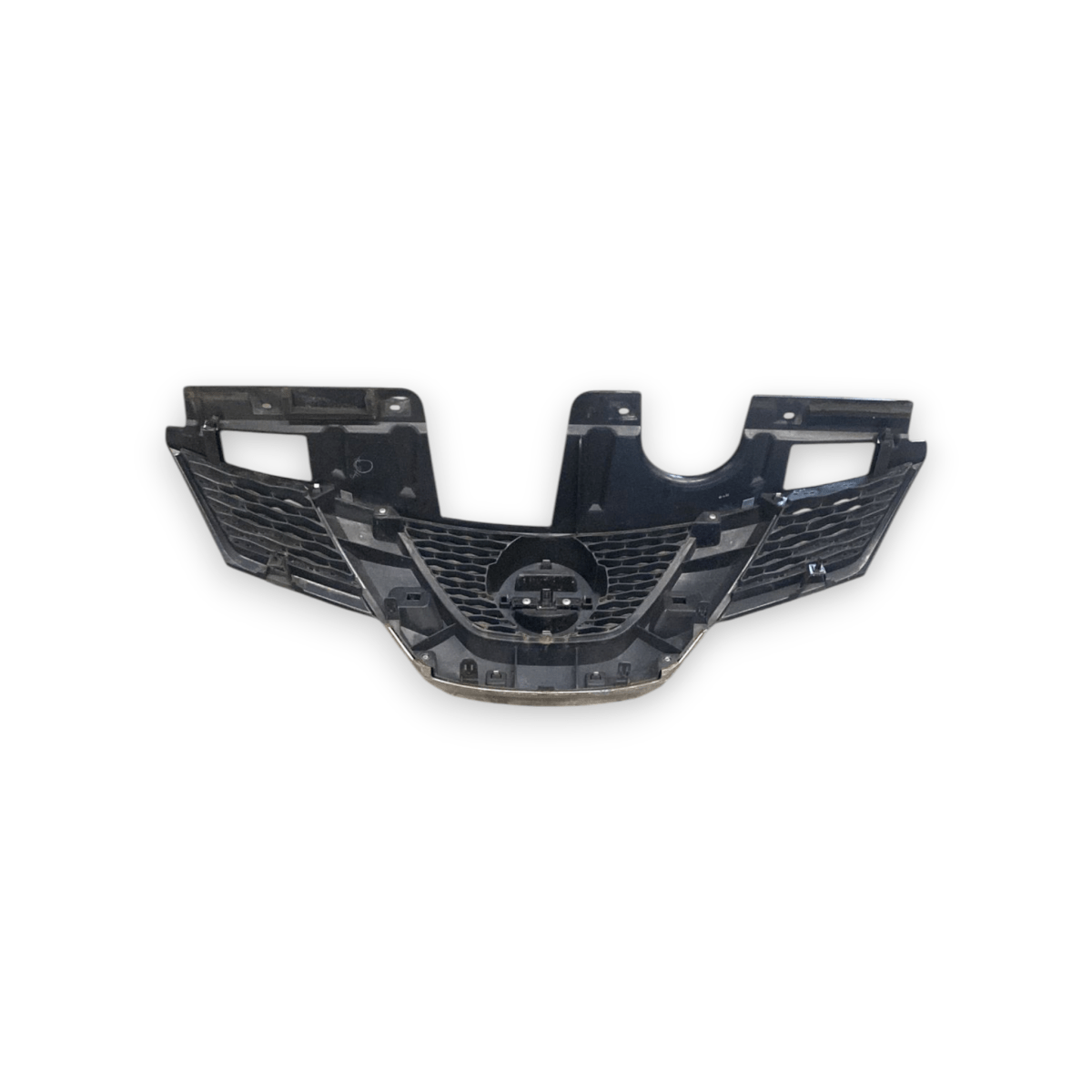 Griglia paraurti anteriore nissan x - trail t - 32 cod:623104ce0a (2017 - 2020) - F&P CRASH SRL - Ricambi Usati