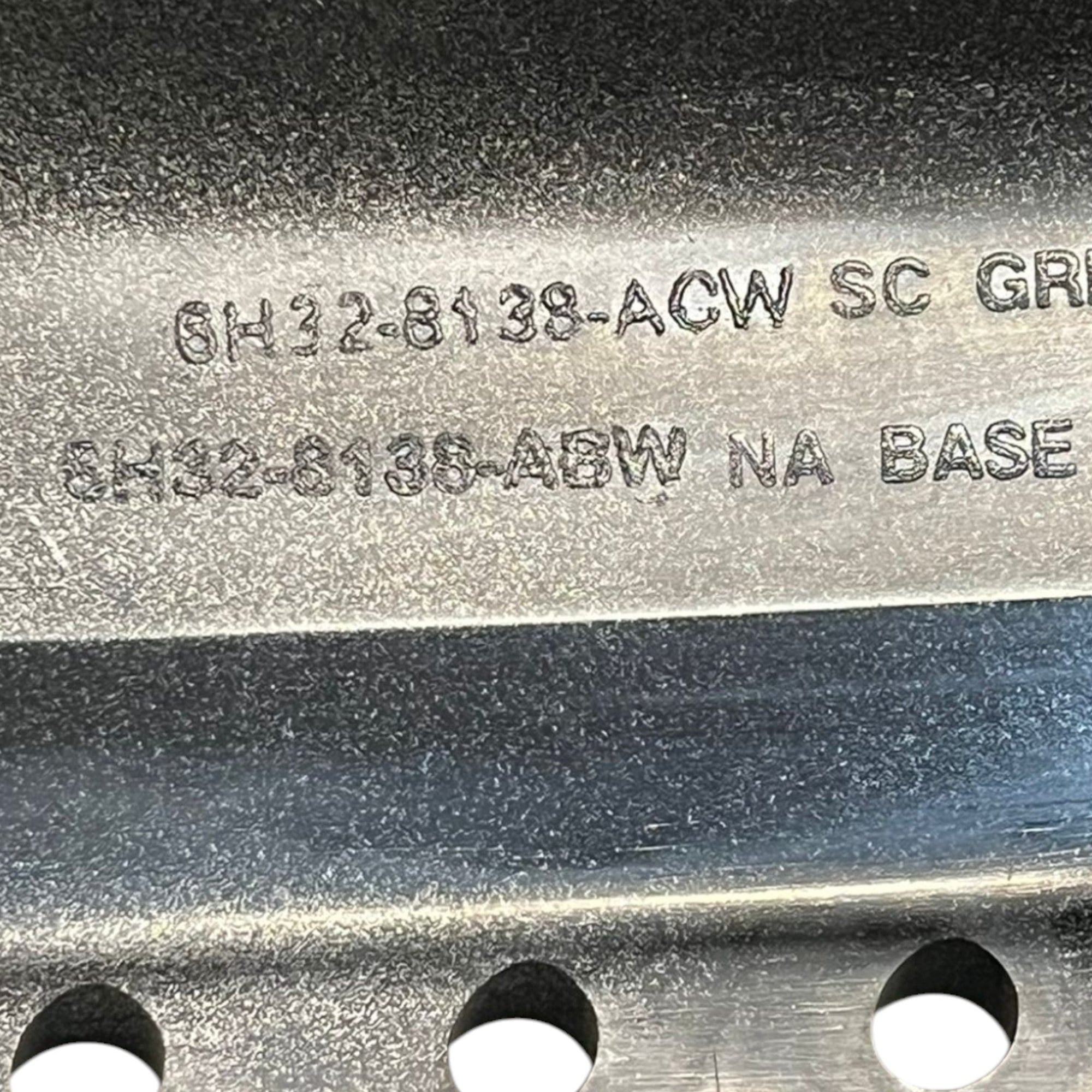 Griglia Paraurti Anteriore Range Rover Sport cod:6H32 - 8138 - ACW (2005 >2012) - F&P CRASH SRLS - Ricambi Usati