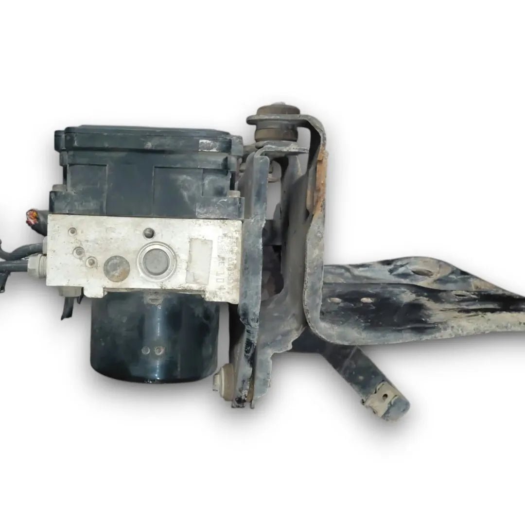 Gruppo ABS completo con pompa e centralina Volkswagen Golf 2003–2009 cod. 1K0907379AD - F&P CRASH SRL - Ricambi Usati