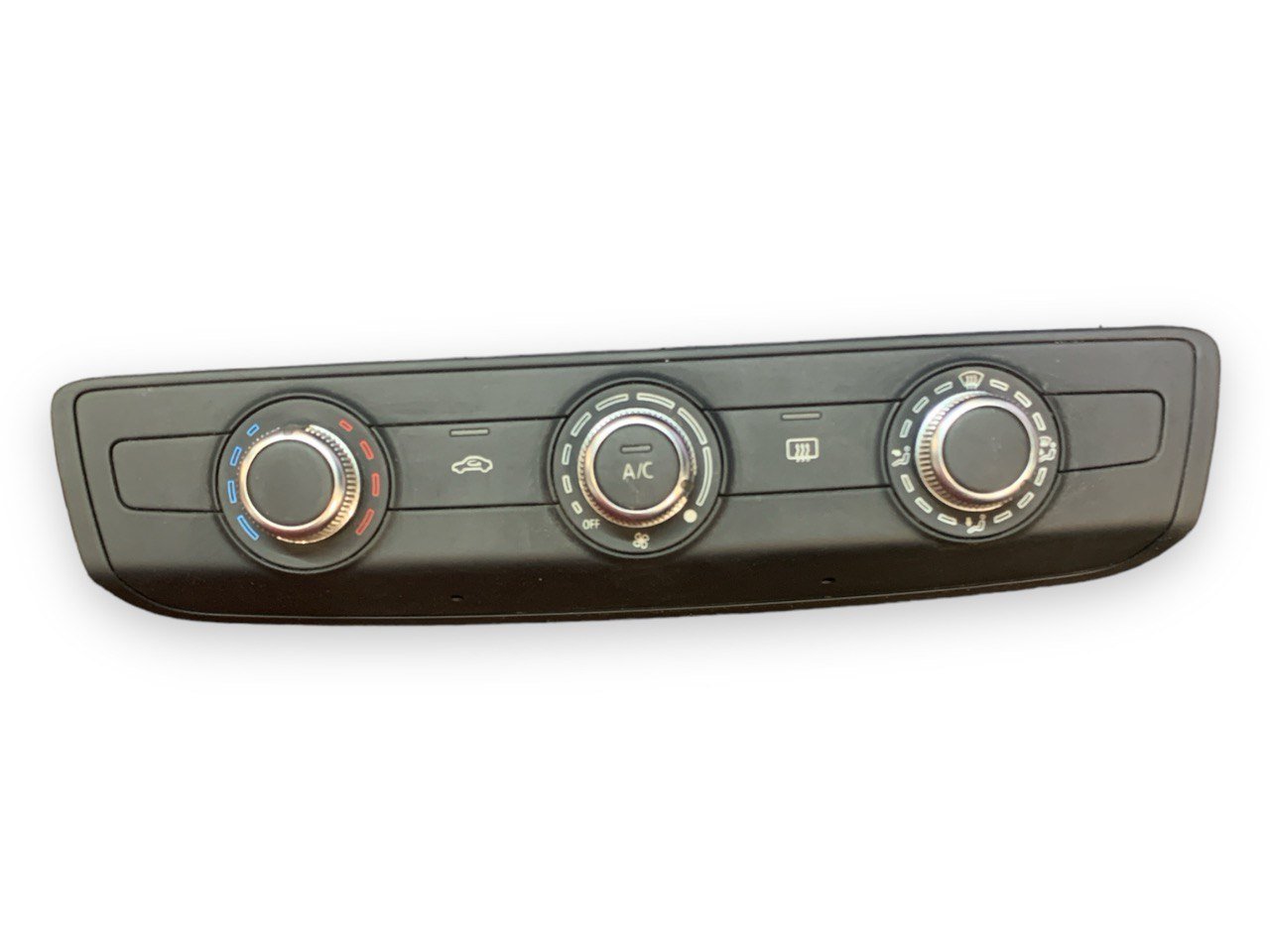 Gruppo Comandi Clima Audi A3 (8V1 - 2016) cod.8V0820047F - F&P CRASH SRLS - Ricambi Usati