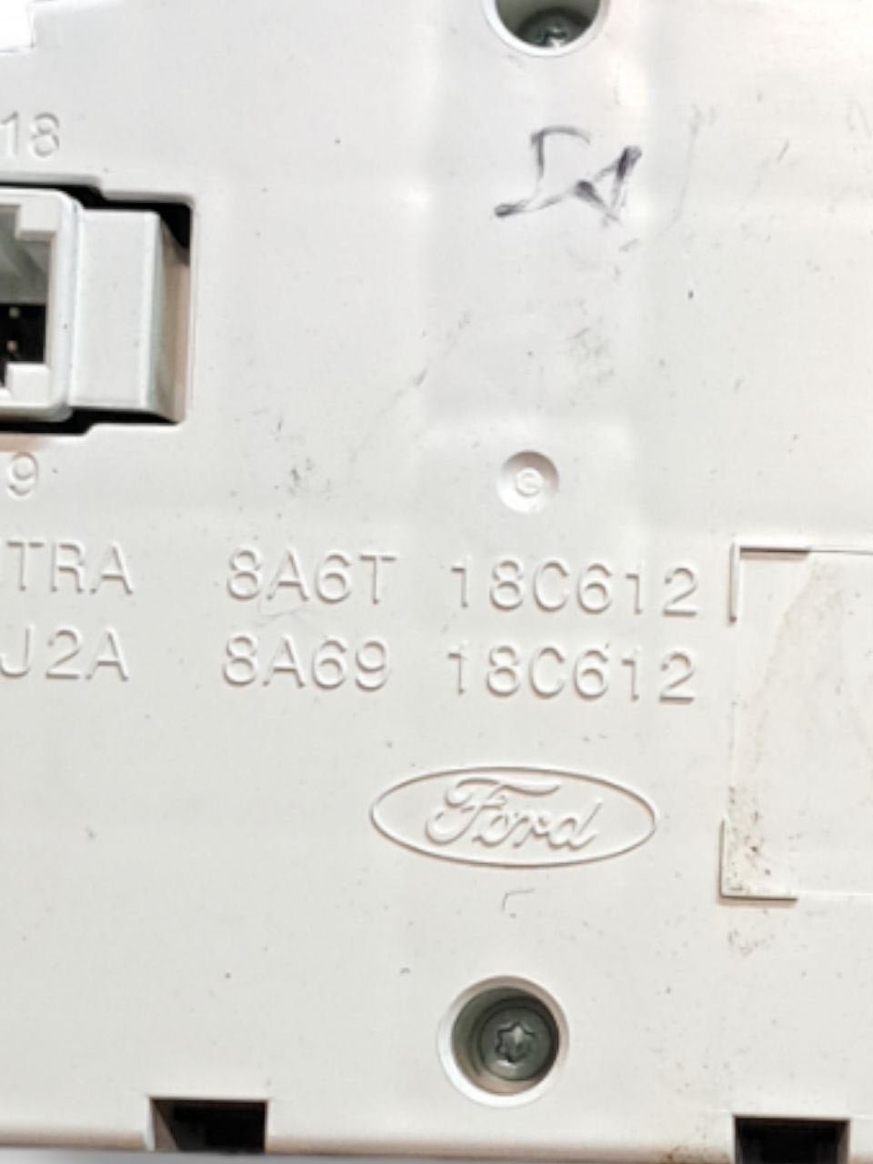 Climate Control Command Group Ford Fiesta VI 1.2 Petrol (2009) CODE:8A6T18C612 - F&P CRASH SRLS - Used Parts