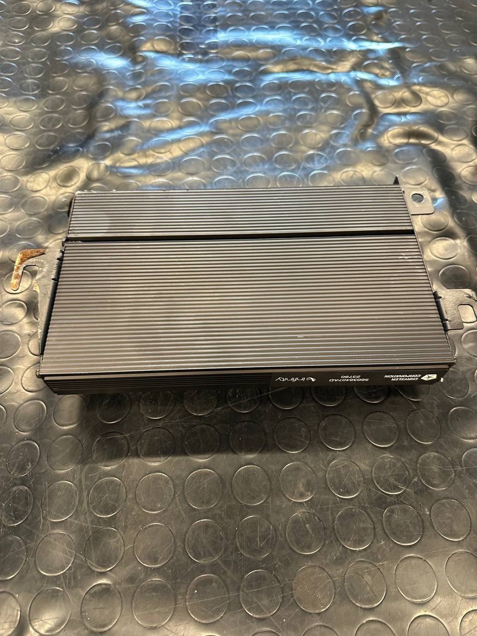 Audio system Amplifier Jeep Grand Cherokee (2001) code: 56038407ad - F&P CRASH SRLS - Used Parts