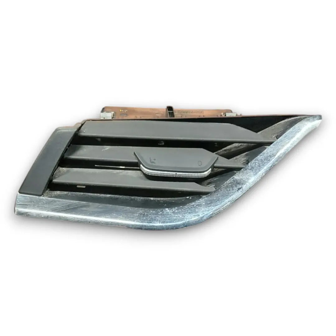Bocchetta aria laterale cruscotto sinistra Skoda Octavia dal 2020 OEM 5E4819701