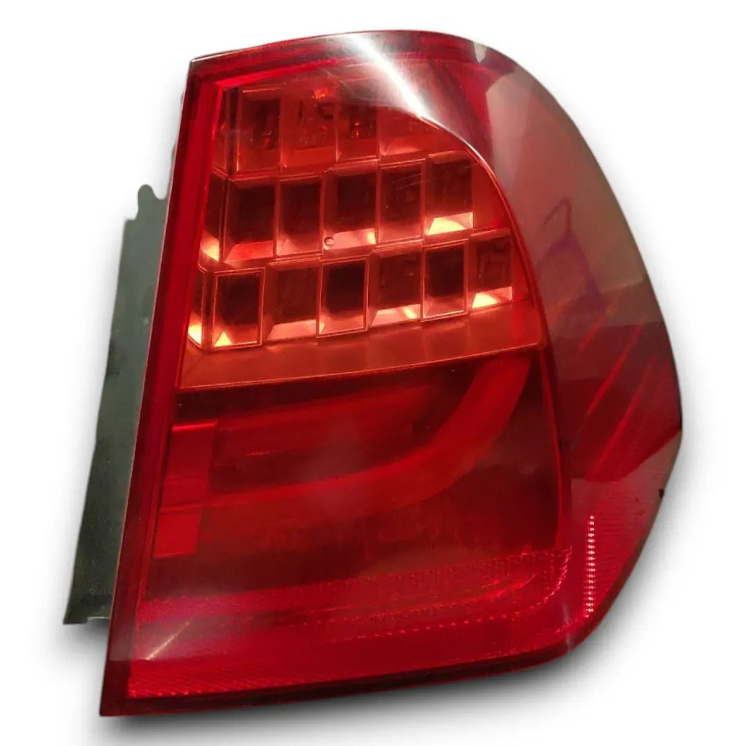 Fanale posteriore esterno destro BMW Serie 3 E90/E91 OEM 63217289432