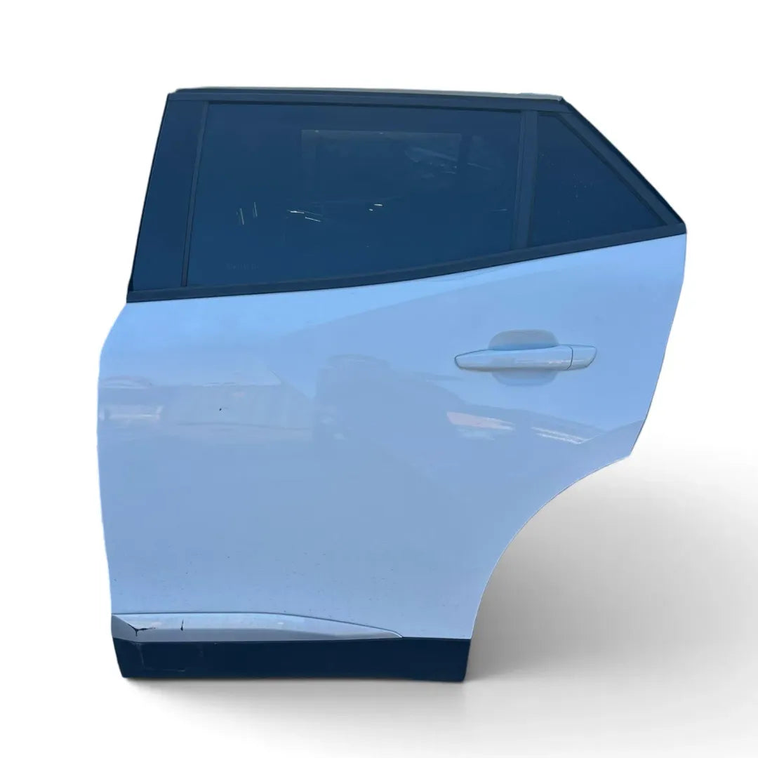 Portiera posteriore sinistra Peugeot 2008 2019–2023 OEM 9831048680